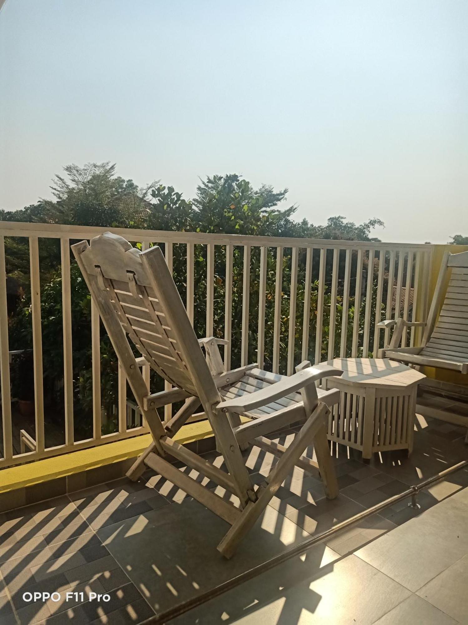 Homestay Yellow Natural House Siem Reap Exterior photo