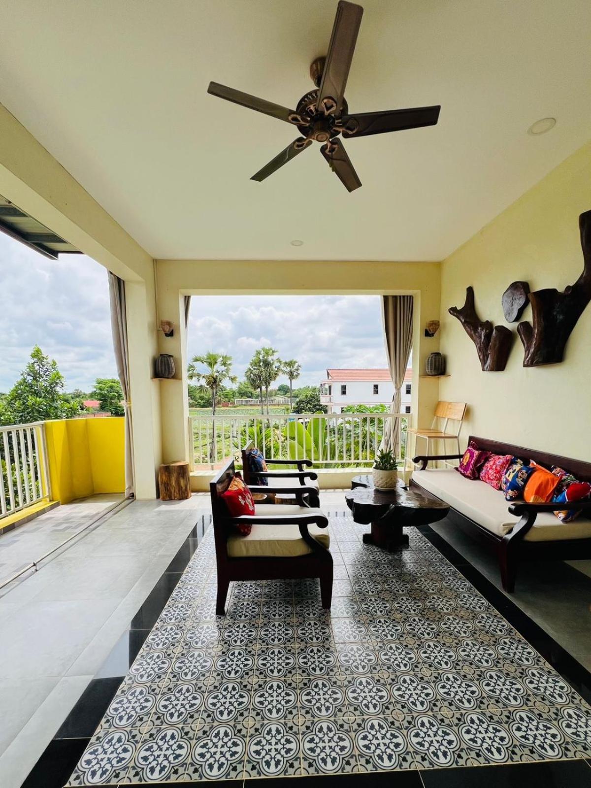Homestay Yellow Natural House Siem Reap Exterior photo