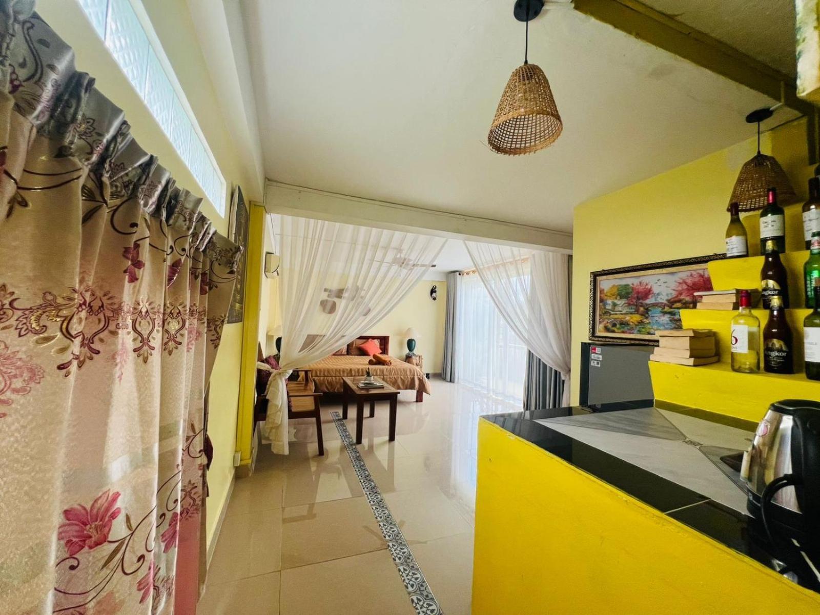Homestay Yellow Natural House Siem Reap Exterior photo