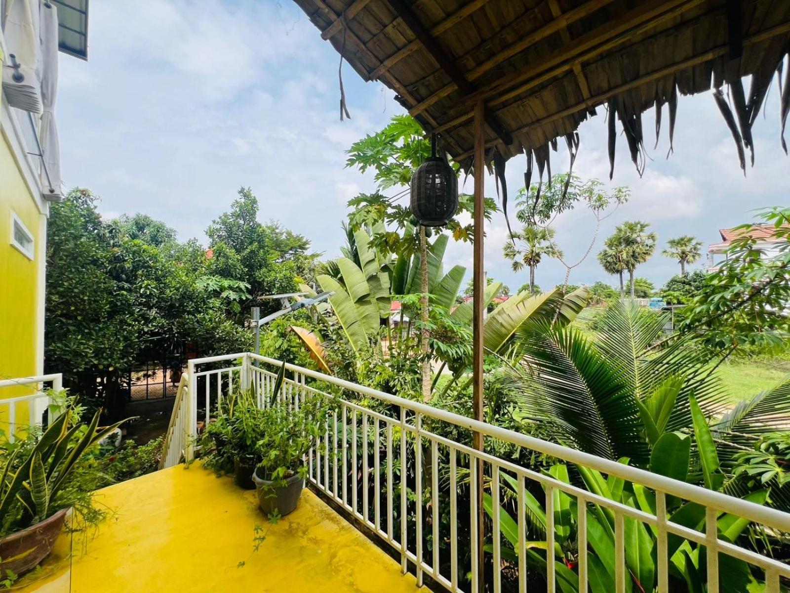 Homestay Yellow Natural House Siem Reap Exterior photo